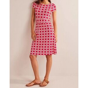 Boden Amelie Jersey Dress Size 12P Red White Geometric Print  Beachy Resort